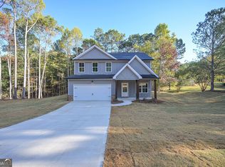 61 Willow Leaf Dr, Buchanan, GA 30113