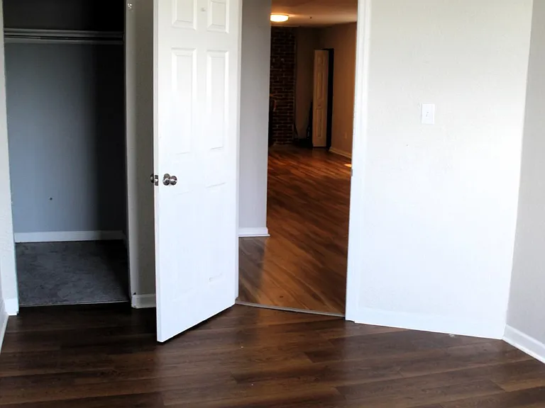 114 W 8th Ave #3C — Photo 9