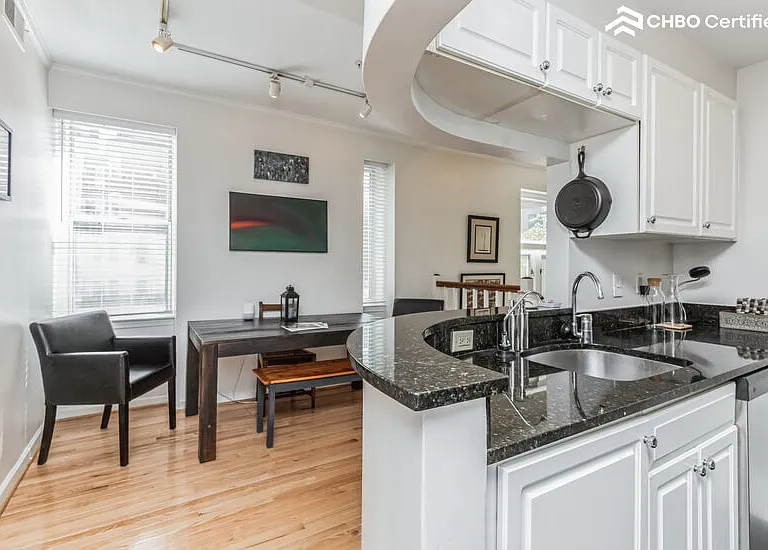 1619 R St NW #101 — Photo 12