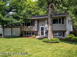 204 7th Ave NE, Kasson, MN 55944