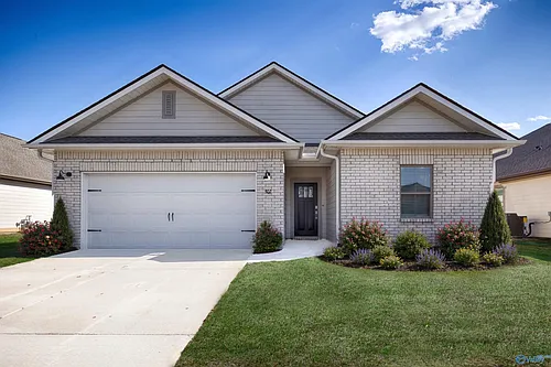 302 Allene Way Photo 1