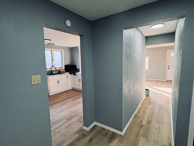 235 S Railroad Ave — Photo 6