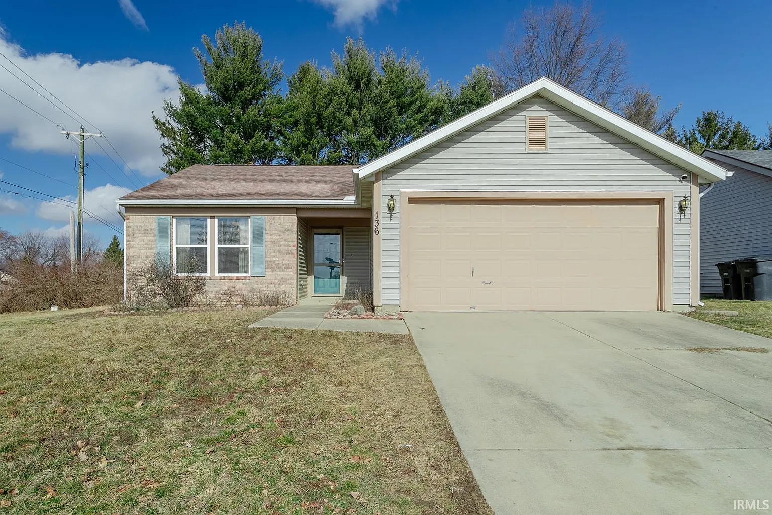 136 Triple Jay Dr photo 1