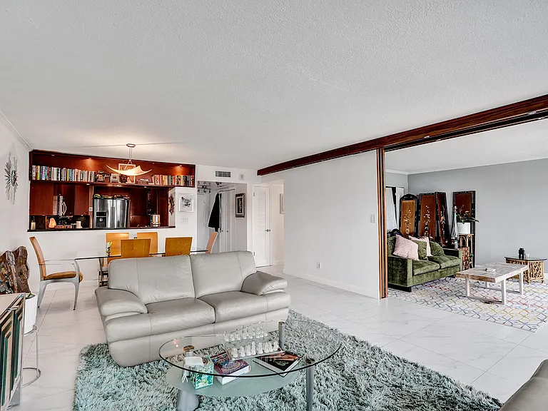 3000 E Sunrise Blvd #14F — Photo 16