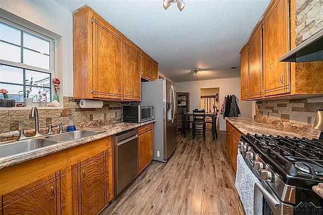 2nd image of 7 Victor Dr