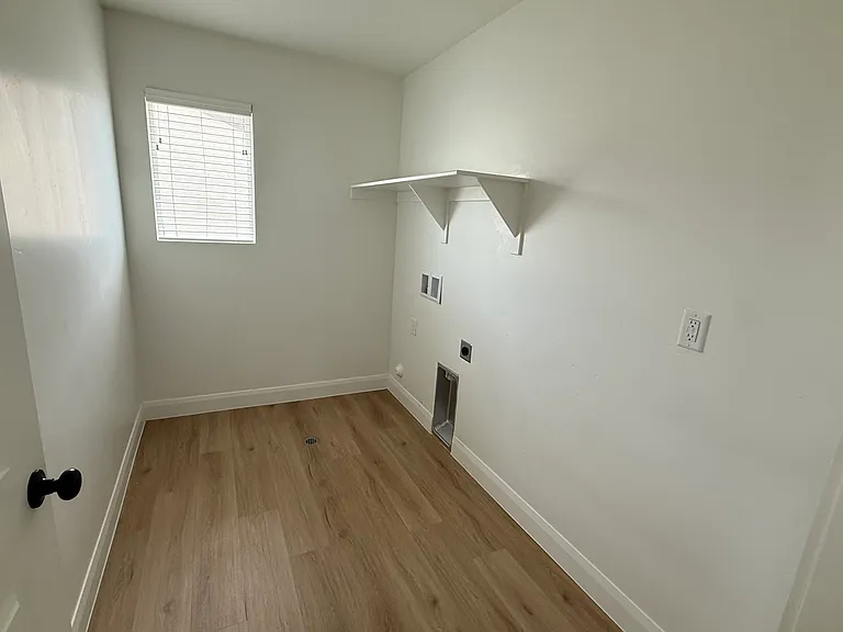 1186 Marlowe Way — Photo 19