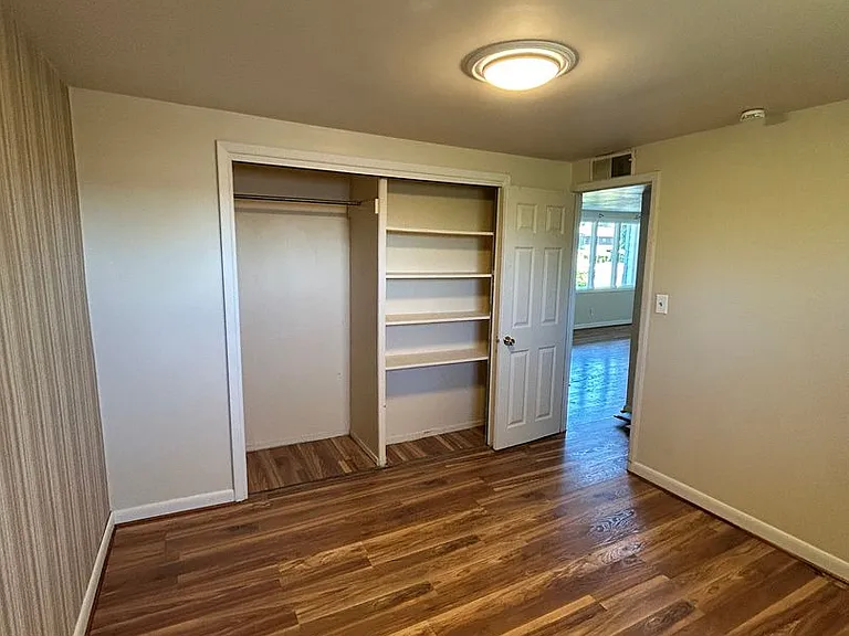 3310 Keokuk St — Photo 11