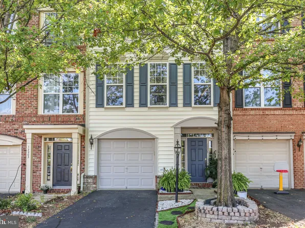 12205 Desoto Falls Ct, Bristow, VA 20136