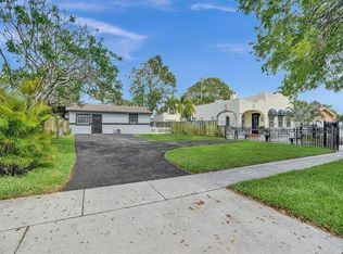 5606 Garden Ave, West Palm Beach, FL 33405