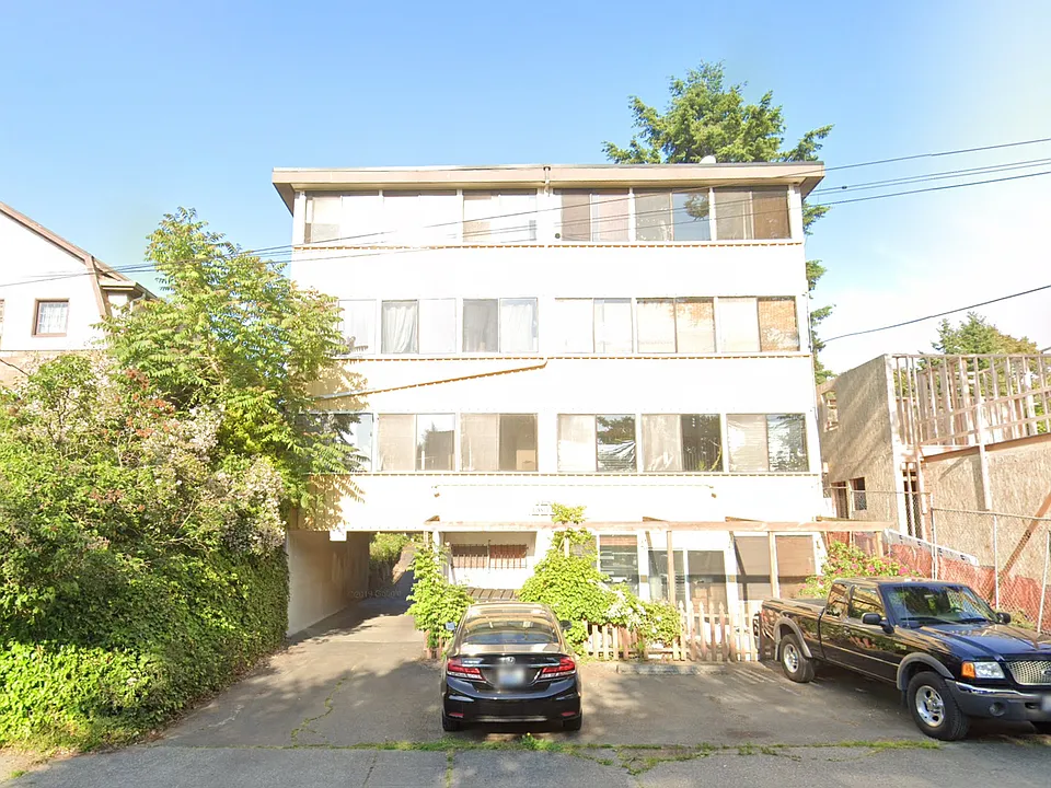1308 13th Ave S
