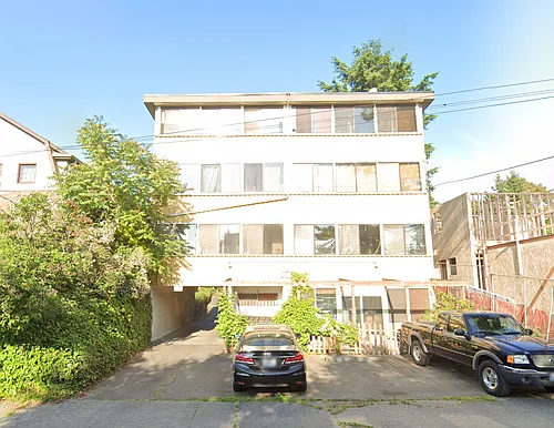 1308 13th Ave S Photo 1