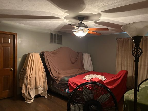 3rd image of 11102 Outrigger Ct