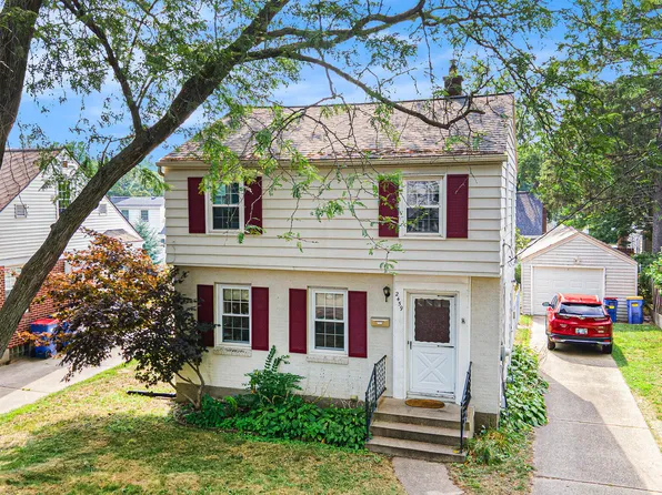 2459 Blaine Ave SE, Grand Rapids, MI 49507