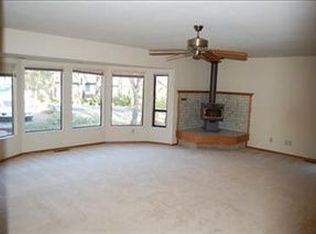 23106 Broadmoor Ct, Auburn, CA 95602