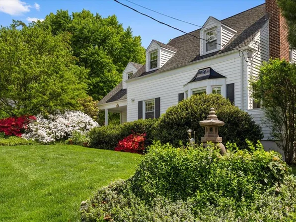 201 Clayton Road, Scarsdale, NY 10583