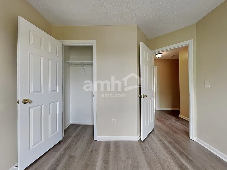 161 Lakeview Dr — Photo 14