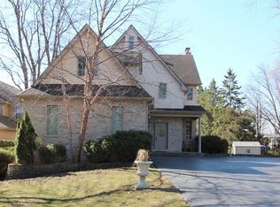 363 Grand Ave, Lake Zurich, IL 60047