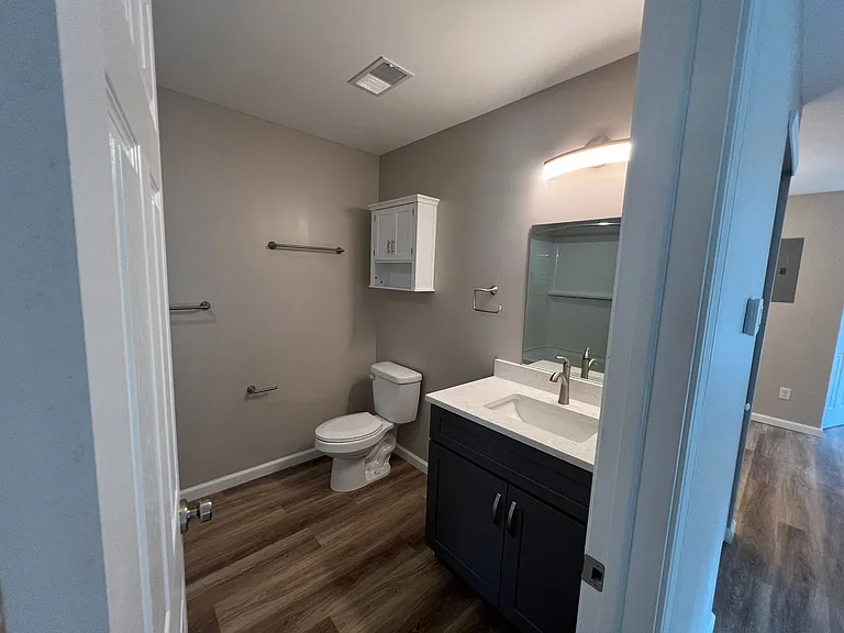 3210A E John Hinkle Pl — Photo 6