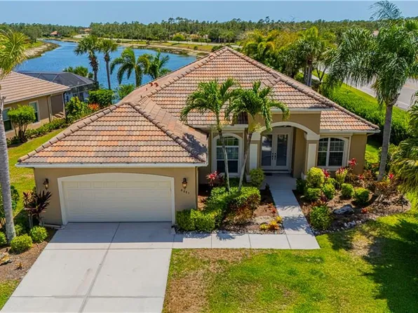 8085 Princeton DR, NAPLES, FL 34104