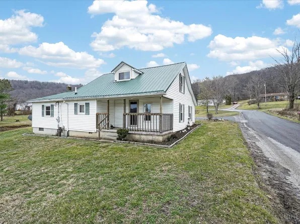 6366 Green Ridge Rd, Peebles, OH 45660