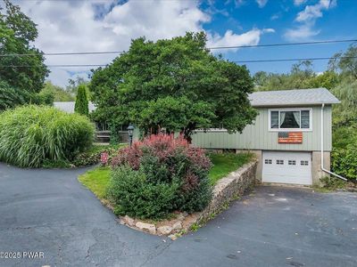 183 Hemlock Grove Rd, Greentown, PA, 18426