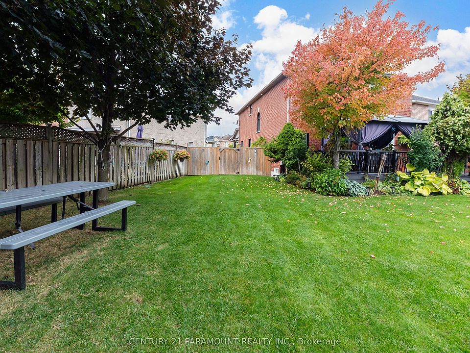 1st image of 14 Redfinch Way