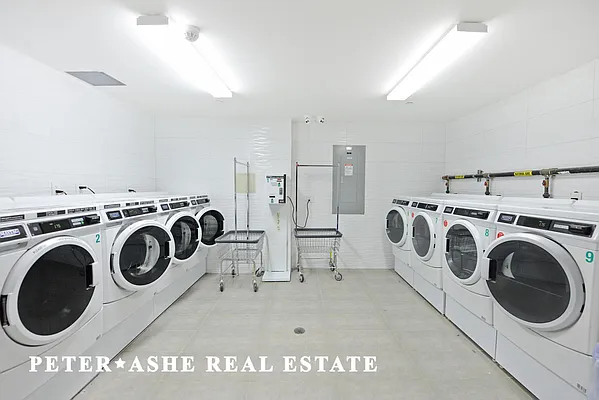 Rented by Peter Ashe | media 7