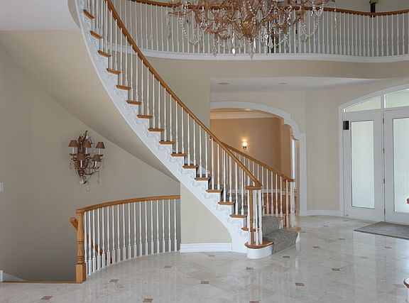 5th image of 4729 Westbury Dr