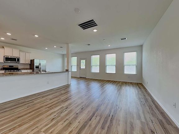 5th image of 18743 Jasper Ridge Dr
