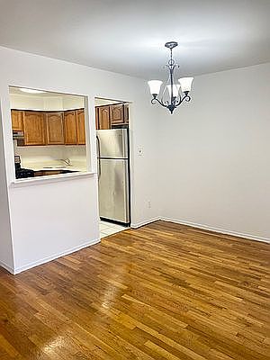 3rd image of 4154 77th St #3