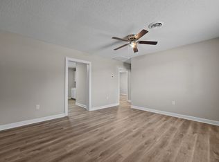 2501 Saint Andrew St BUILDING 8, Tarboro, NC 27886