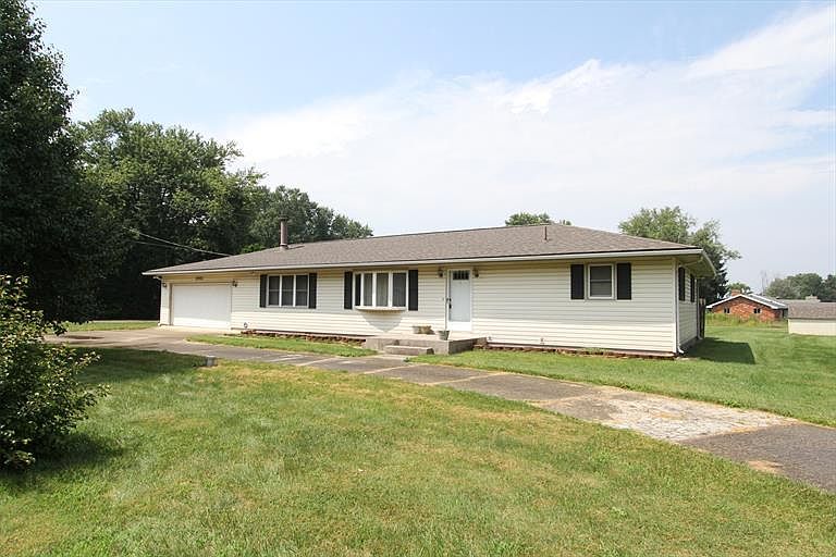 1982 Harlan Rd, Waynesville, OH 45068 Zillow