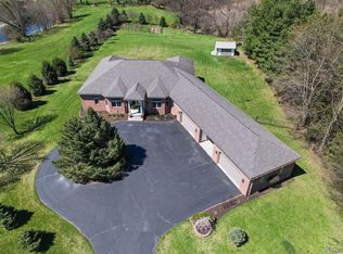 70799 Fisher Rd, Romeo, MI 48065