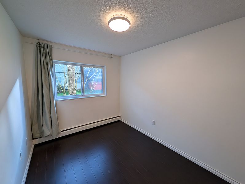 Richmond Apartment for rent - 3 Bedrooms — photo 16
