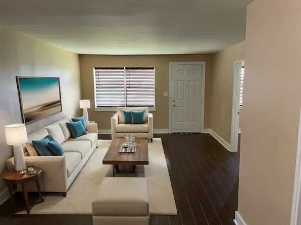 Red Mountain Terrace Apartments, 2049 Green Springs Hwy #2, Birmingham, AL 35205