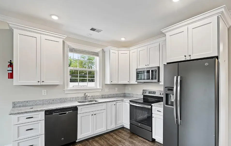 1 bed, 700 sqft, $1,825 — Photo 3