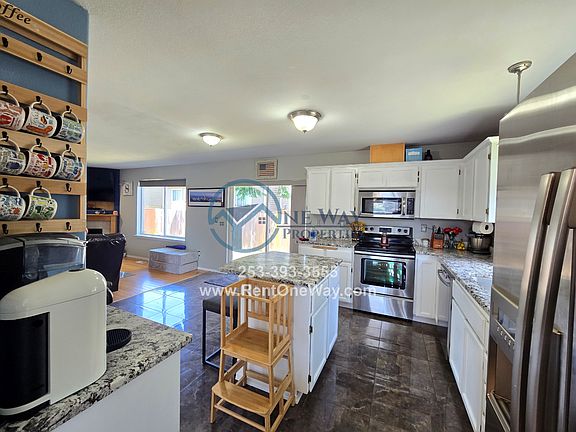 5th image of 8307 185th Street Ct E