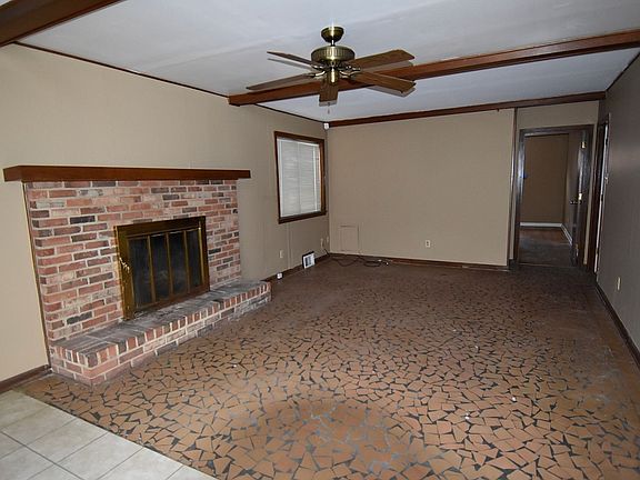 2nd image of 3241 Westelle St