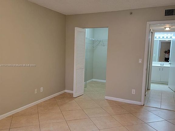 2nd image of 1450 SE 3rd Ave APT 111
