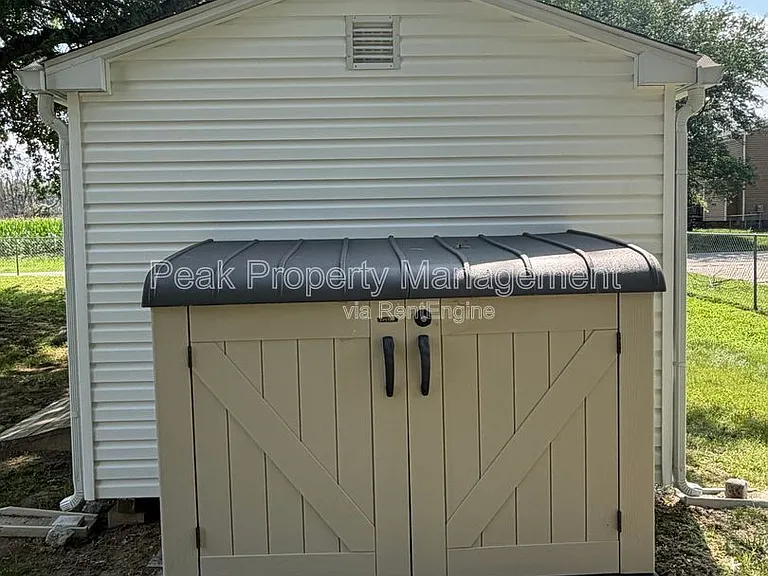 6294 Simi Ct — Photo 22