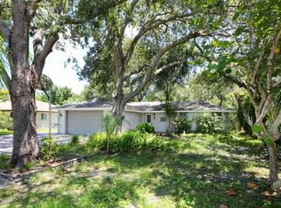 7708 2nd Ave W, Bradenton, FL 34209