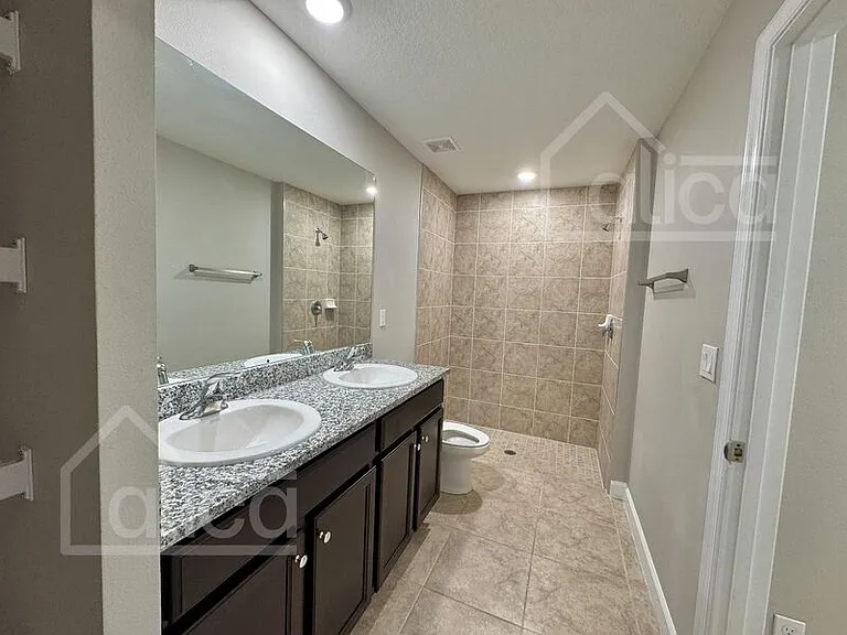 735 Gelaso St SW — Photo 21