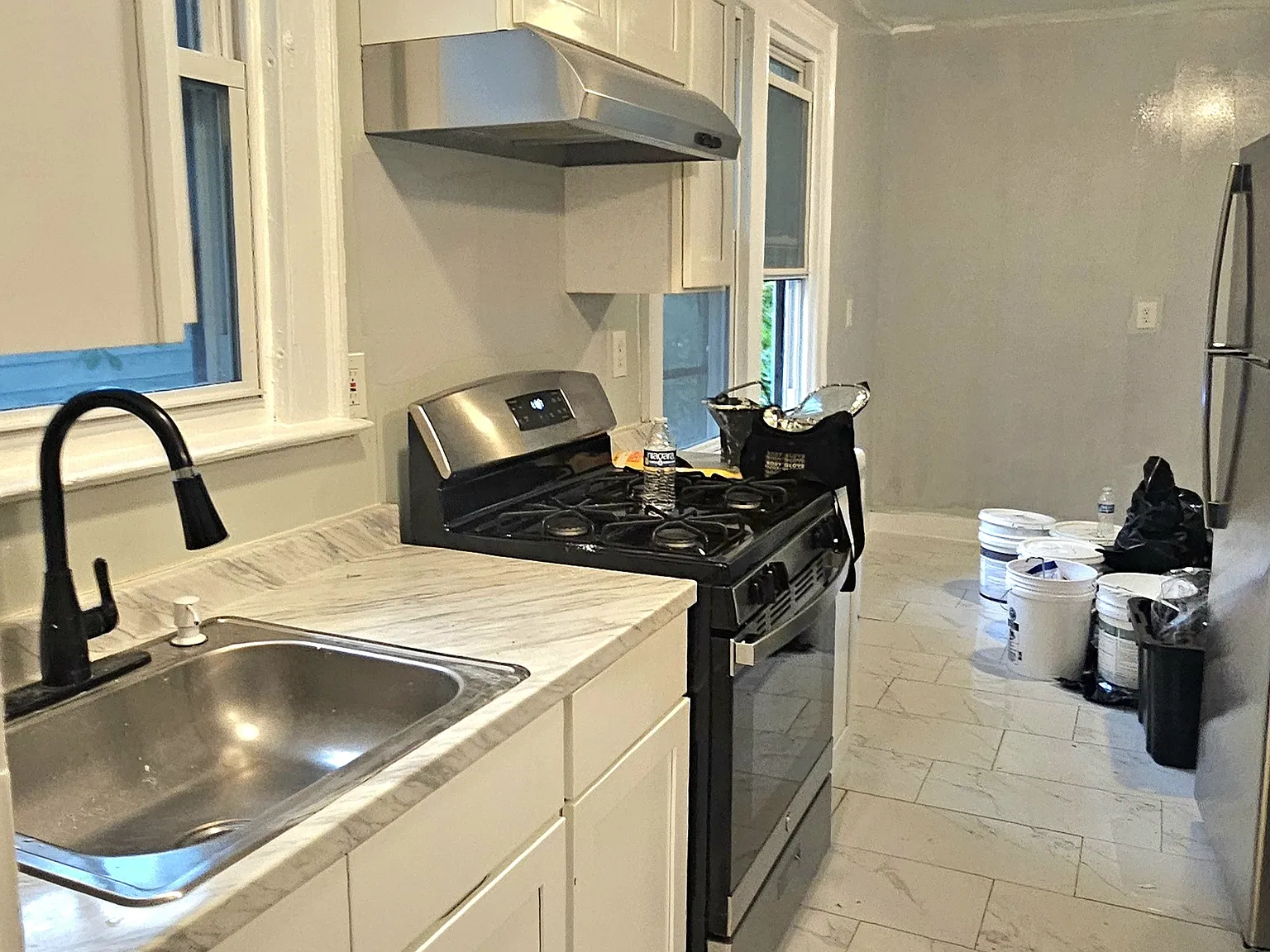 4 bed, 1902 sqft, $2,400 — Photo 3