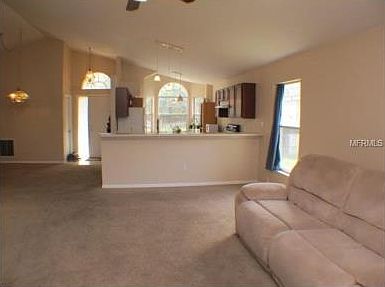 3rd image of 160 Rose Hill Trl