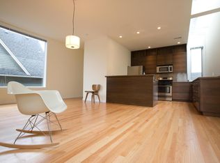42 NE Stanton St, Portland, OR 97212