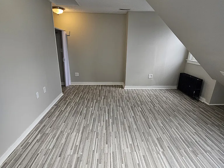549 Valley St #A2 — Photo 5