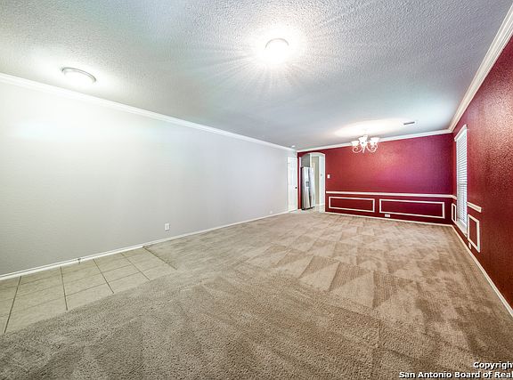 4th image of 115 Willow Grove Dr