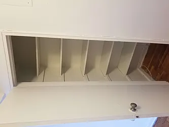 Rented by Max & Associates Realty Corp