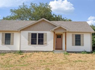 1262 Old Edmonton Rd, Glasgow, KY 42141