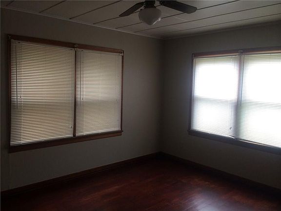 5th image of 2090 S Mount Olive St